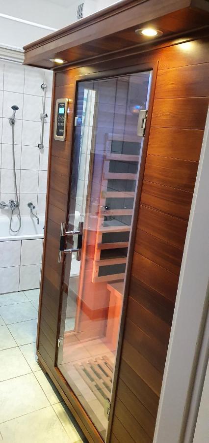 Vénusz Apartman Cserkeszőlő Extérieur photo