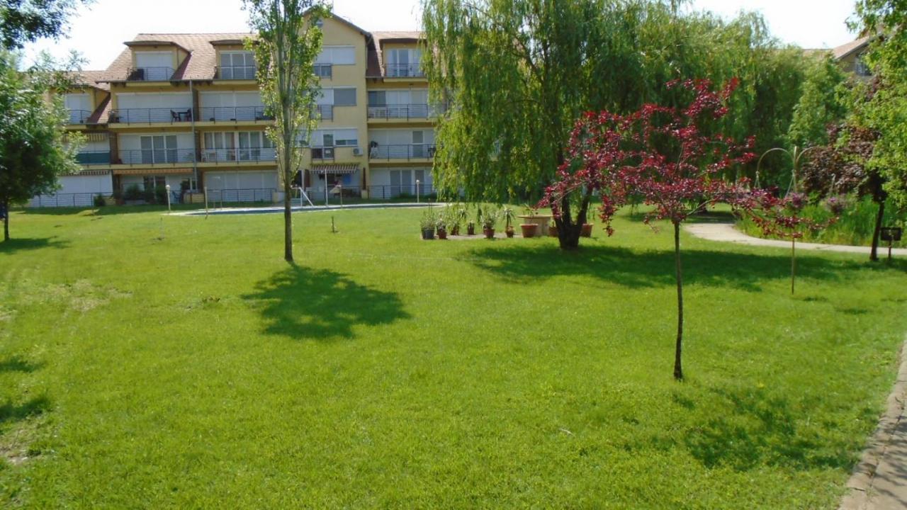 Vénusz Apartman Cserkeszőlő Extérieur photo